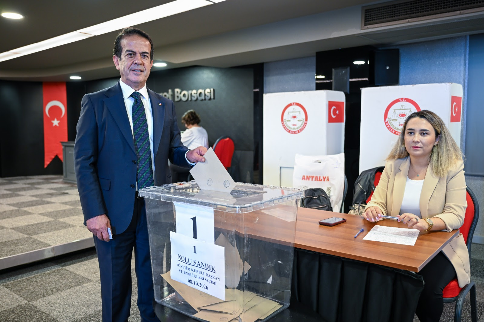 Antalya Ticaret Borsası’nda Ali Çandır Güven Tazeledi