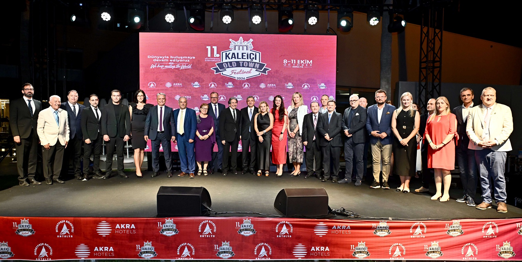 Dünya şehirleri Antalya’da… 11. Uluslararası Kaleiçi Old Town Festivali gala gecesiyle başladı